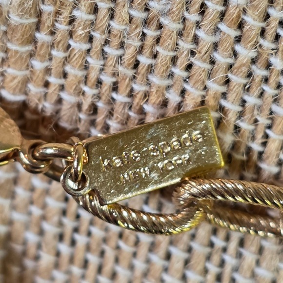 KATE SPADE‎ New York Monterey Bay 12K Gold-Plated Pearl Charm Necklace 30" - Picture 4 of 6